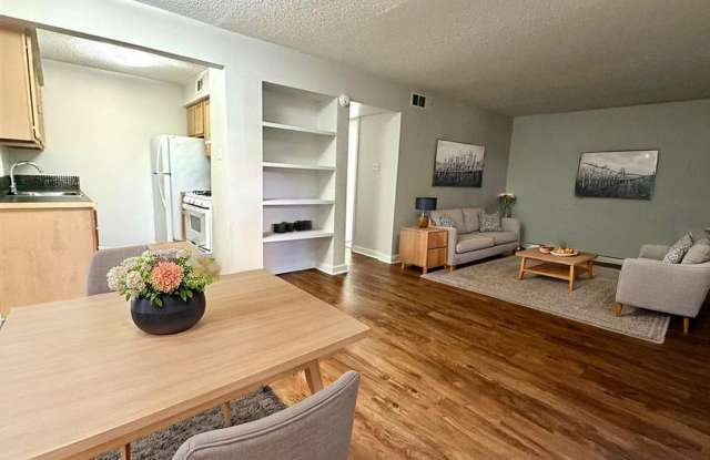 Kensington Court photos photos