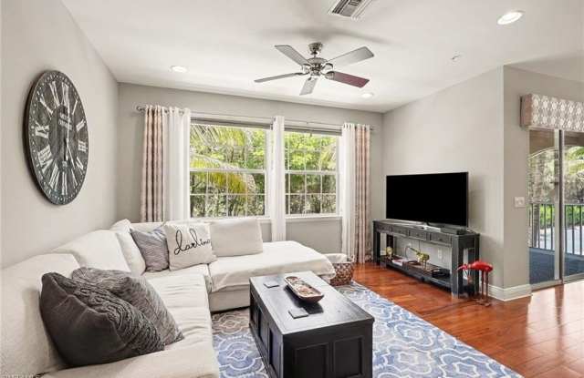 23440 Alamanda Dr Gallery 3