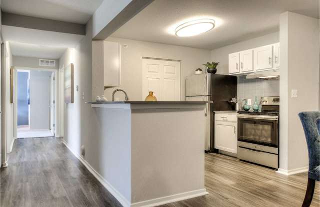 The Villas at Main Street Gallery 2