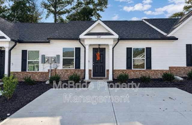 2247 Archer Lane Gallery 1