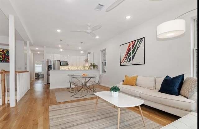 936 PAVONIA AVE Gallery 3