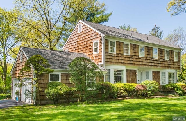 230 Bedford Road - 230 Bedford Road, Ridgewood, NJ 07450