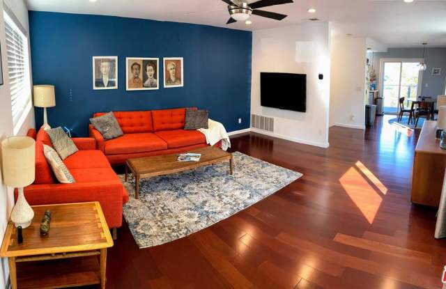 1711 BRIDGEPORT Drive Gallery 4
