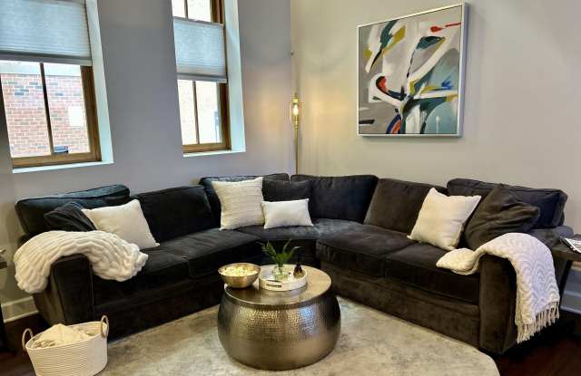 5 Spring Gallery 3