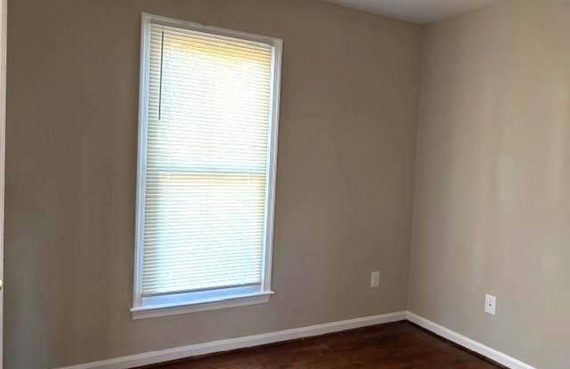1018 WILLOWLEAF Way Gallery 4