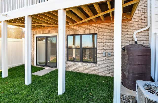 11453 STARLIGHT Place Gallery 4