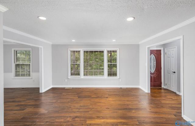 2624 Excalibur Drive Gallery 3