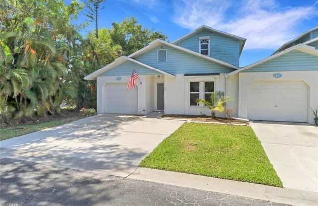 Charming 3BR End Unit Townhome in Fort Myers photos photos