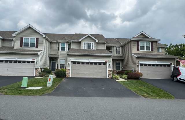 1413 Lexington Way - 1413 Lexington Way, Berks County, PA 19543