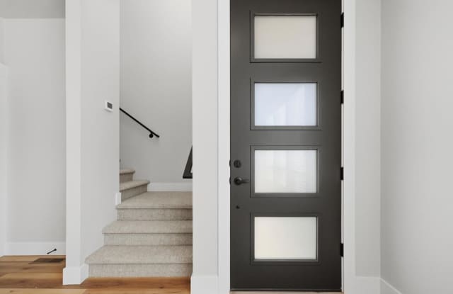 Brand New Townhome in new Valnova Gallery 4