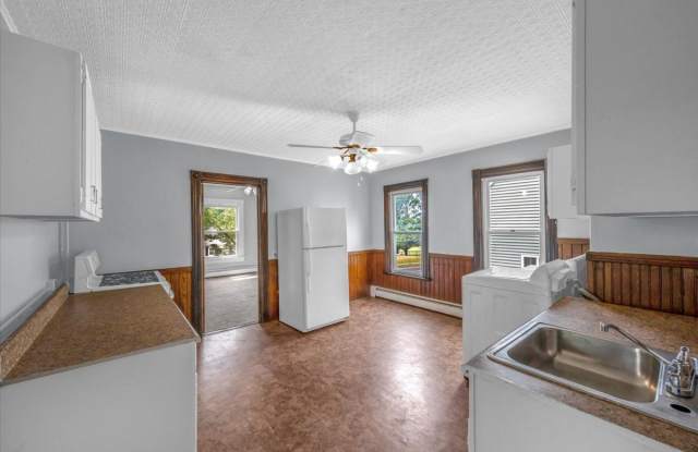 773 East Street - 2 Gallery 2