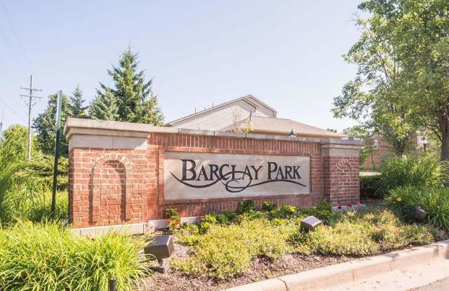 2711 Barclay Way photos photos