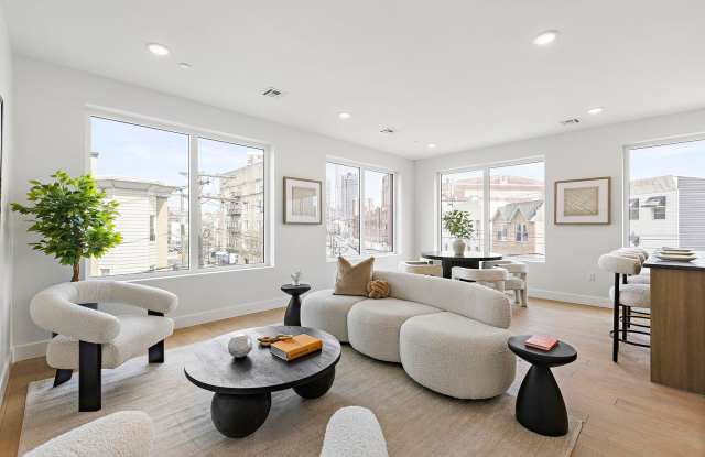 35 Orchard St # 502 photos photos