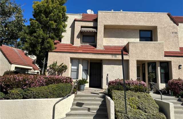 32 Aruba Street - 32 Aruba Street, Laguna Niguel, CA 92677
