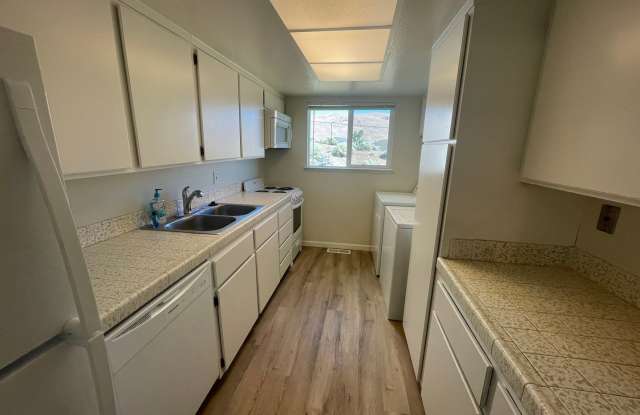 Cute 3 Bedroom Townhome close to UNR photos photos Cute 3 Bedroom Townhome close to UNR photos photos