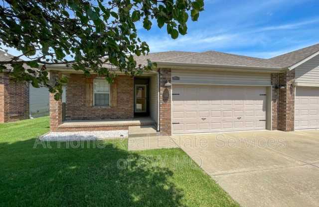 730 Olive St photos photos