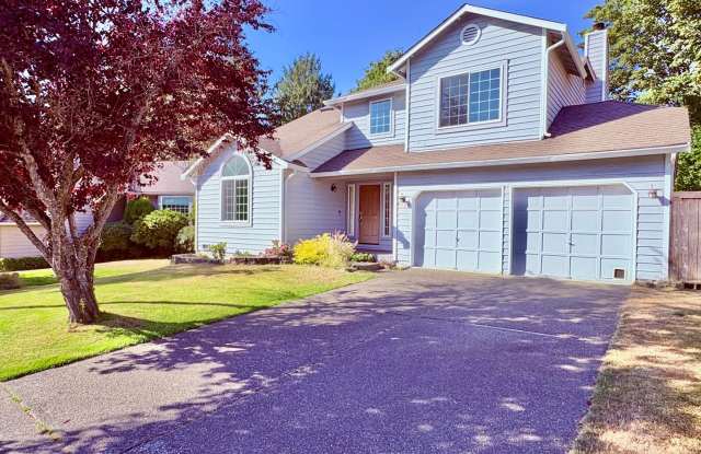 Stunning 4 Bedroom/2.5 bath- Move-In Ready Home with Private Backyard photos photos Stunning 4 Bedroom/2.5 bath- Move-In Ready Home with Private Backyard photos photos