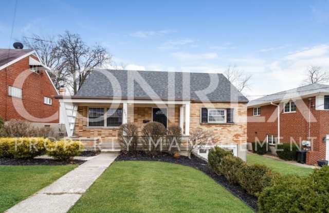 5651 Green Acres Court Gallery 2