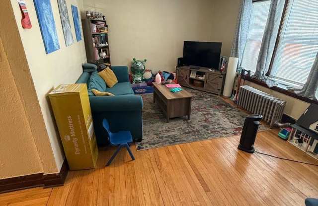 4411 West Wellington photos photos