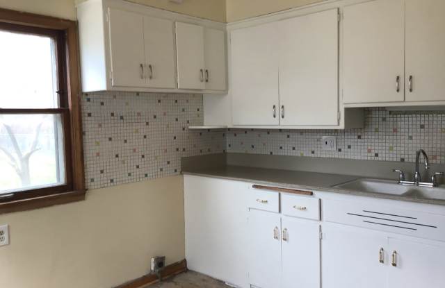 3 Bedroom Single Family Home - 4505 North 44th Street, Milwaukee, WI 53218