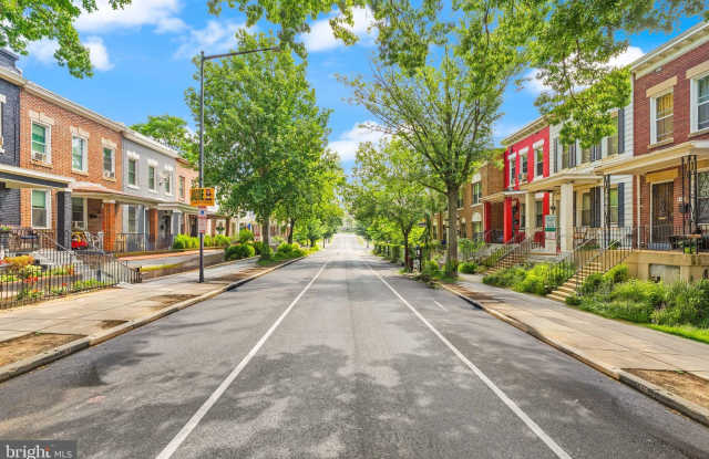 430 IRVING Street NW Gallery 2