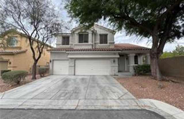 DON’T MISS OUT ON THIS BEAUTIFUL 4-BEDROOM HOME IN SOUTHERN HIGHLANDS! photos photos