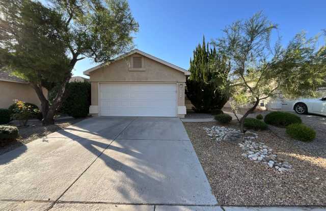 3 Bedroom Single Story Home Available In Gated Community Near Universe Blvd NW  Paradise Blvd NW! - 6428 Dante Lane Northwest, Albuquerque, NM 87114