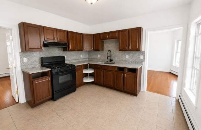 118 Vernal St. photos photos