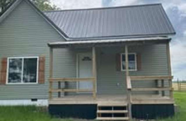 Peaceful Country Living – 2 Bed / 1 Bath Home Near Exeter, MO Gallery 3