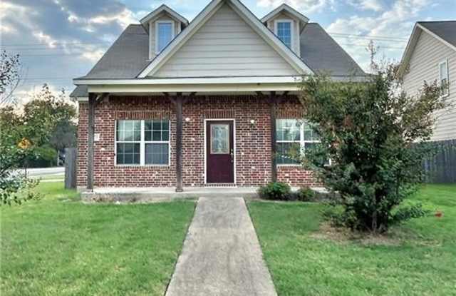 2477 Horse Shoe Drive photos photos