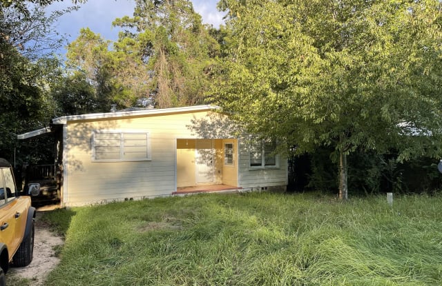 1210 Ford Street - 1210 Ford Street, Tallahassee, FL 32303