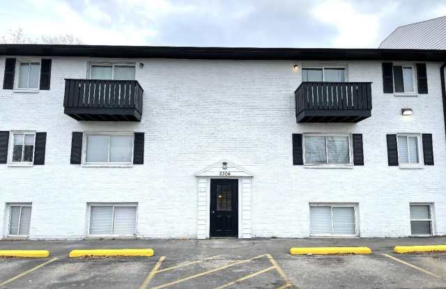 East Ridge Apartments - Remodeled 1-2 bedroom unit w/ Balcony photos photos