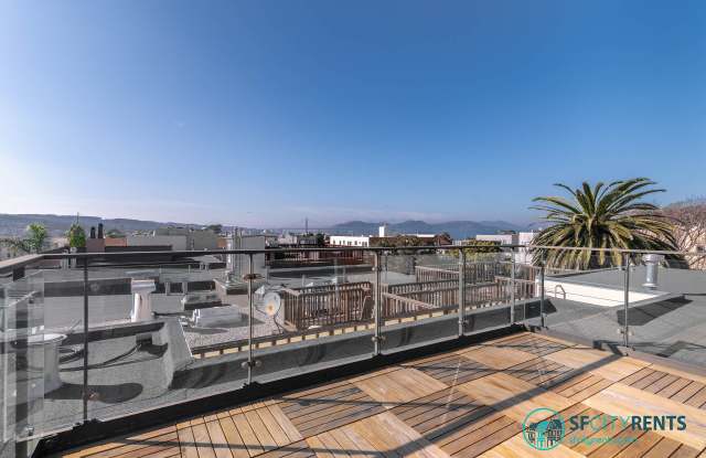 Marina: Remodeled Light-Filled Top-Floor Marina Condo with Private Roof Deck photos photos