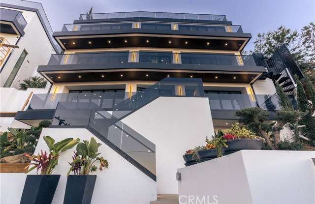 8148 Gould Avenue Gallery 1