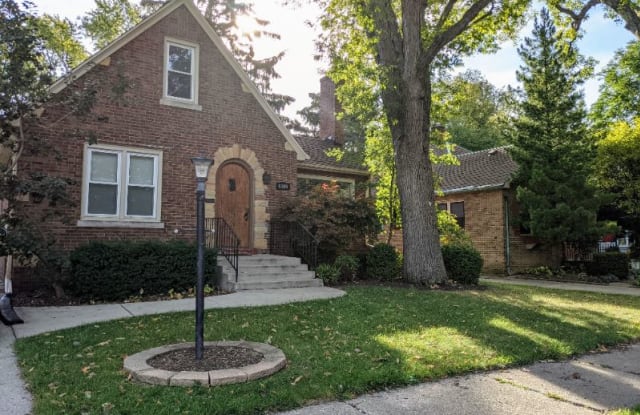 6309 40th Ave - 6309 40th Avenue, Kenosha, WI 53142