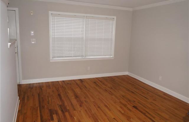2232 Dunseath Avenue NW Gallery 4