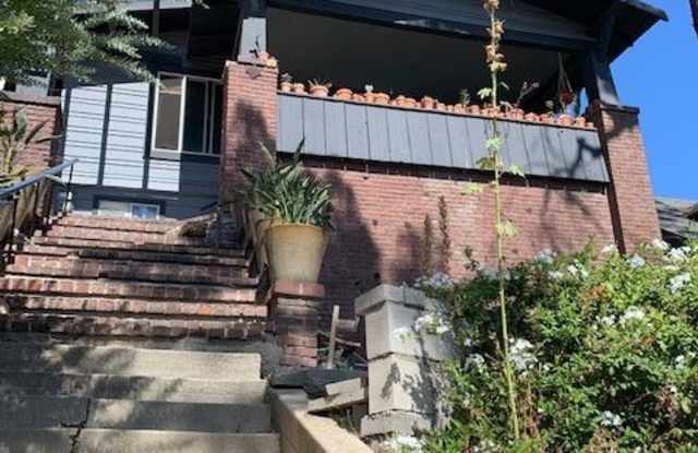 3131 Hamilton Way - 3131 Hamilton Way, Los Angeles, CA 90026