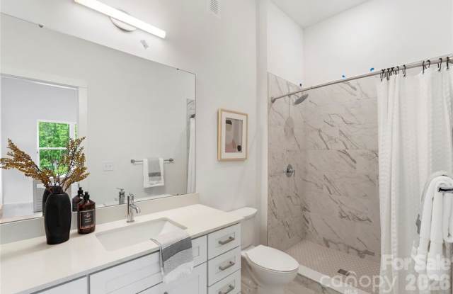 3427 Holabird Lane Gallery 4