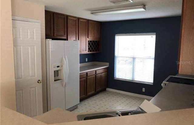 6921 HAWTHORNE TRACE LANE Gallery 4