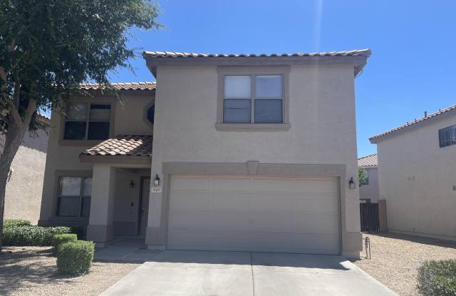 540 E REFLECTION Place - 540 East Reflection Place, Chandler, AZ 85286