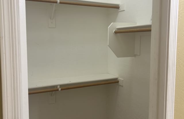 7710 South 22nd Avenue#2 - 7710 South 22nd Avenue, Phoenix, AZ 85041