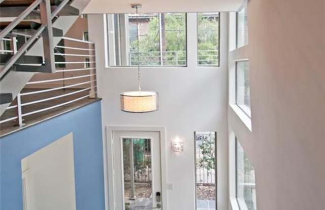 902 Hutchins Street - 902 Hutchins Street, Houston, TX 77003