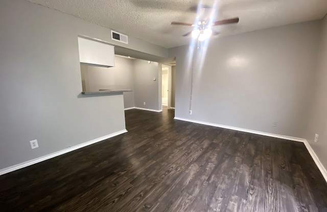 University Commons on Schunior photos photos