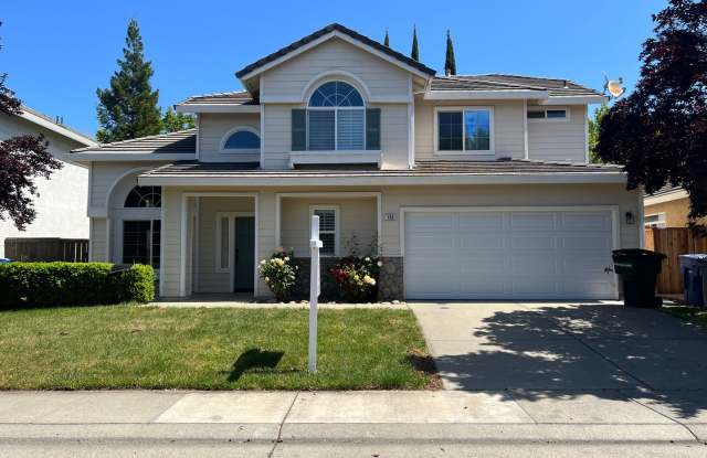 Beautiful 4 Bedroom 3 Bathroom in Folsom photos photos