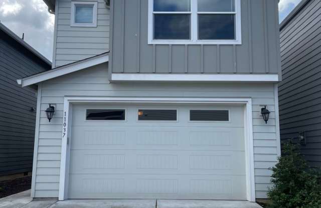 Four Seasons Crossing 11001-11037 photos photos