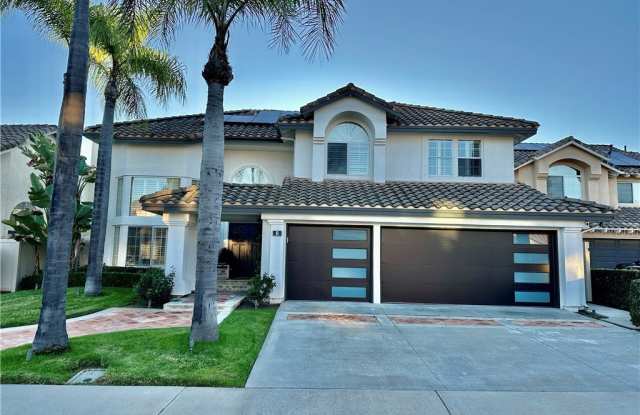 8 Crystalglen photos photos