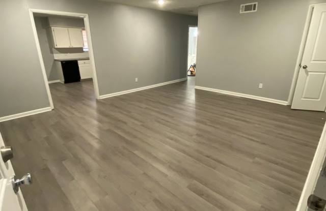 3BR/2BA House for Rent in Sherwood Gallery 4
