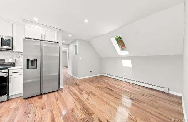 13714 bedell Street Gallery 3