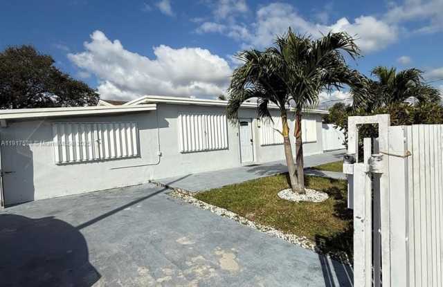 22020 SW 114th Ave photos photos