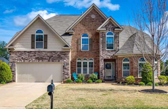 Stunning 4-Bedroom, 3.5-Bath Full Brick Home in Tullamore of Clover. - 324 Kerrydale Court, York County, SC 29710